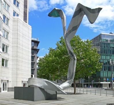 Necktie Monument in Frankfurt